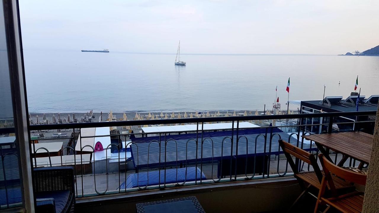 Vista Mare Savona Διαμέρισμα Εξωτερικό φωτογραφία